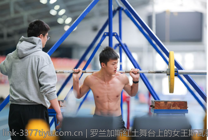 罗兰加斯红土舞台上的女王斯瓦泰克的精彩表现